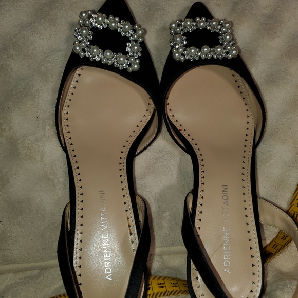 Adrienne Vittadini Black Heels with Pearl Accents - Picture 1 of 3